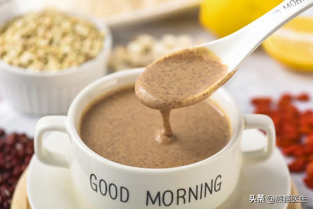 明星快速瘦身食谱一周十斤,明星减肥餐食谱视频