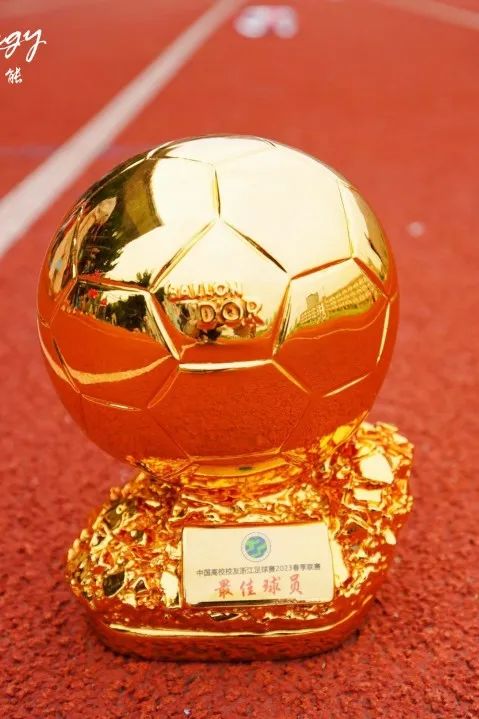 公益足球嘉年华,公益比赛现在开赛