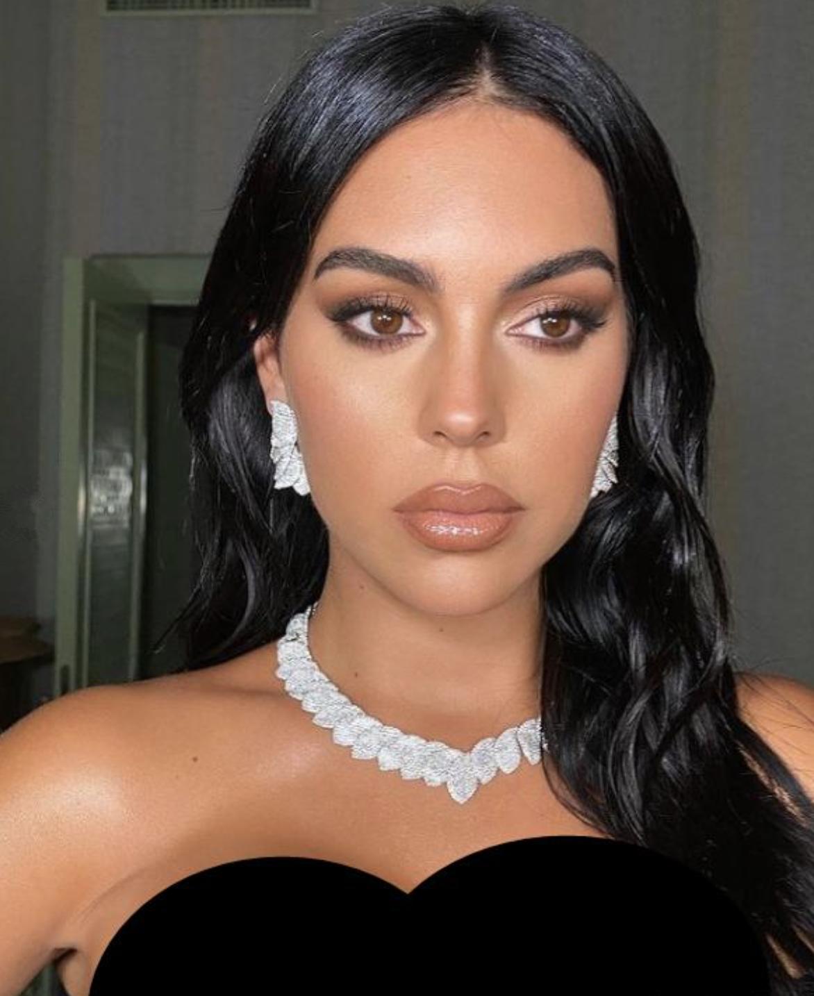 贝克汉姆梅西c罗,贝克汉姆外遇贝嫂坚强