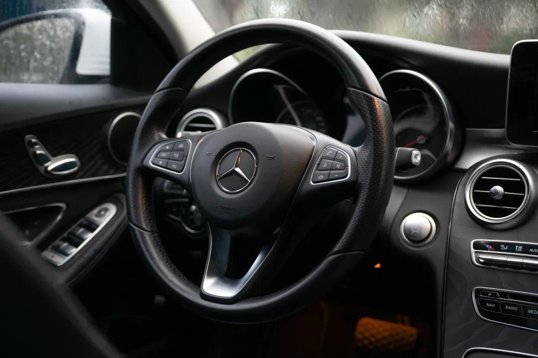 奔驰瓦罐二手,二手奔驰c200怎么样值得买吗