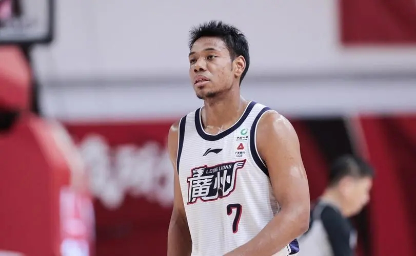 比归化球员更热爱这个国家！盘点中国体育圈里的那些黑人运动员