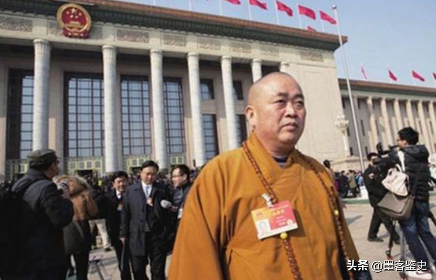 释永信的袈裟最贵的多少钱,少林寺方丈释永信的袈裟图片