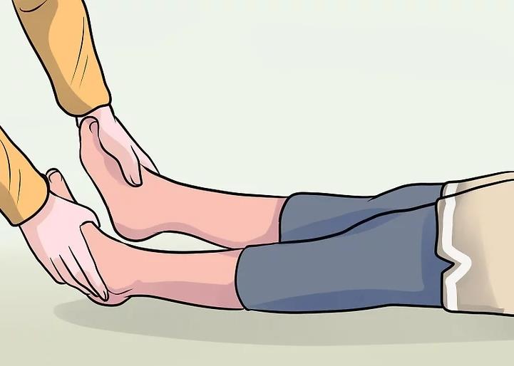 成人长短腿差多少正常,正常人左右腿一般相差几厘米