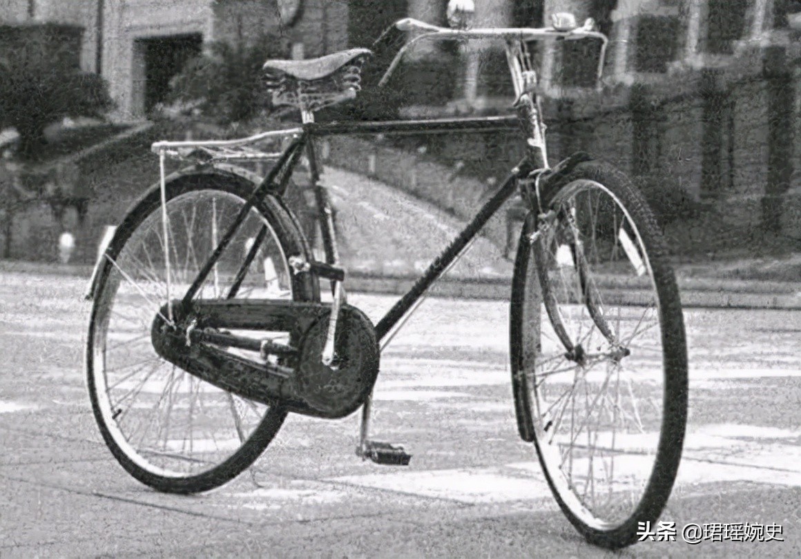 70年代老式凤凰26寸自行车价格,70年代凤凰自行车值多少钱