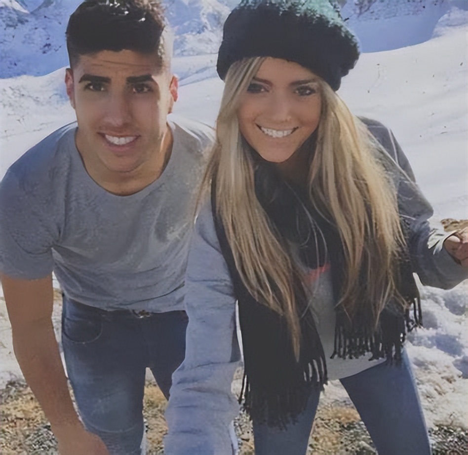 西班牙世界杯太太团惊艳全场,世界杯太太团美女