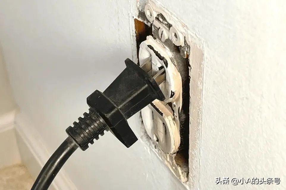 台式电脑反复重启但就是启动不了,v7电脑老是反复重启是什么原因