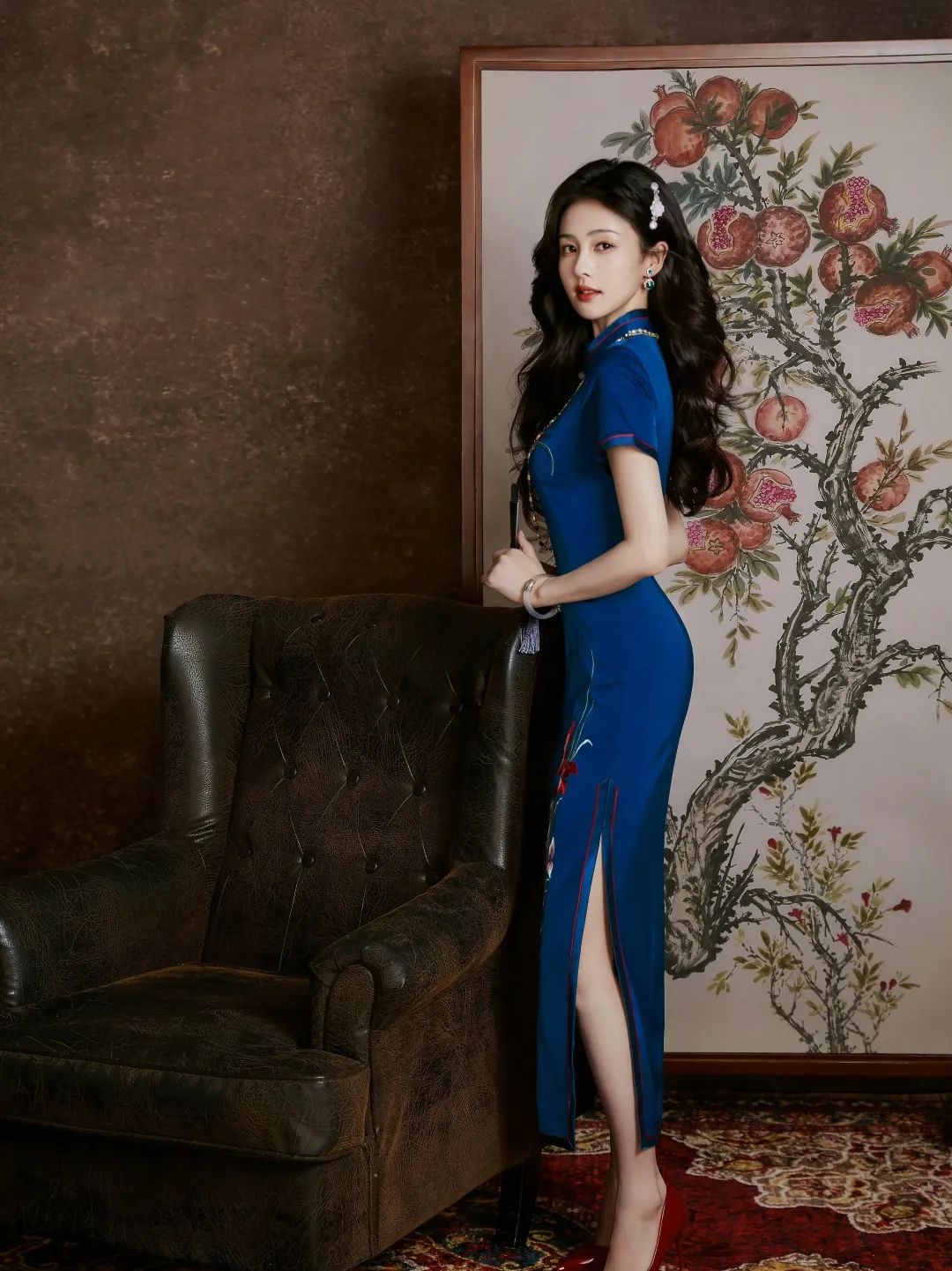 欧阳娜娜、杨超越争着蹭热度的新顶流，原来长这样