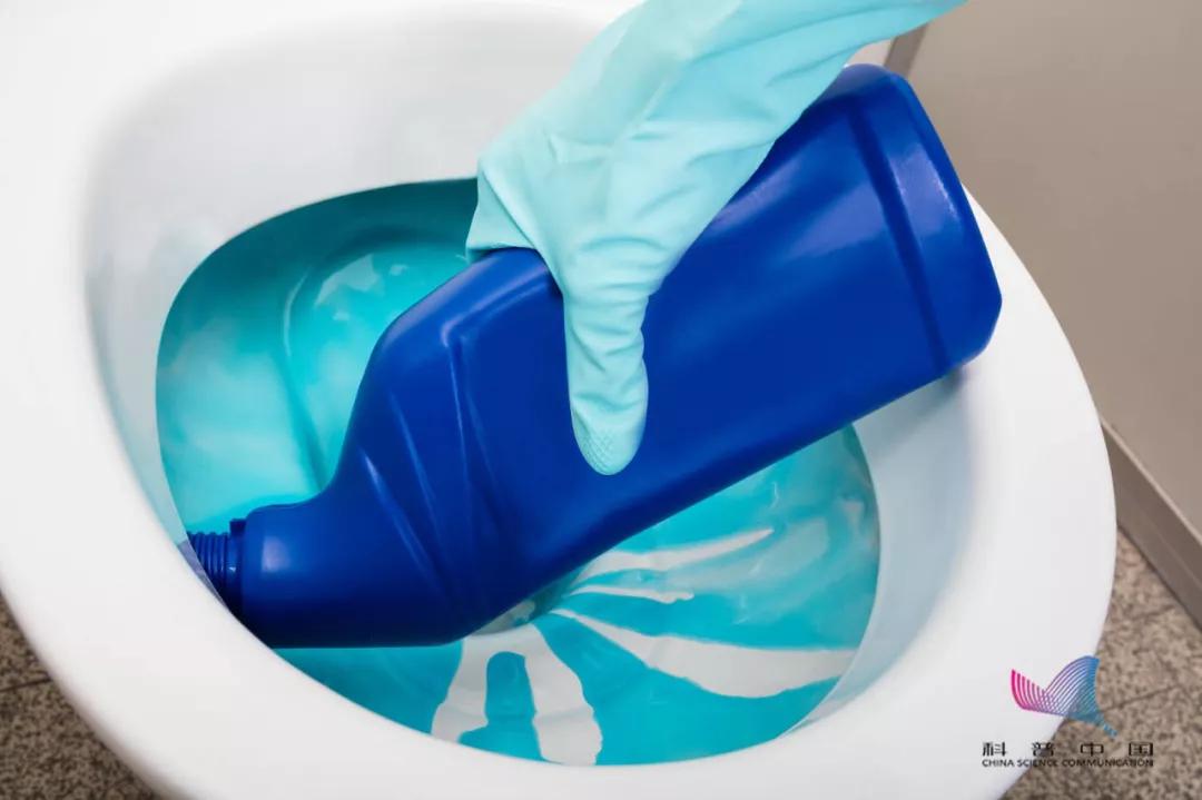 十岁女童玩火碱重度烧伤,6岁女童火烧伤伤全身