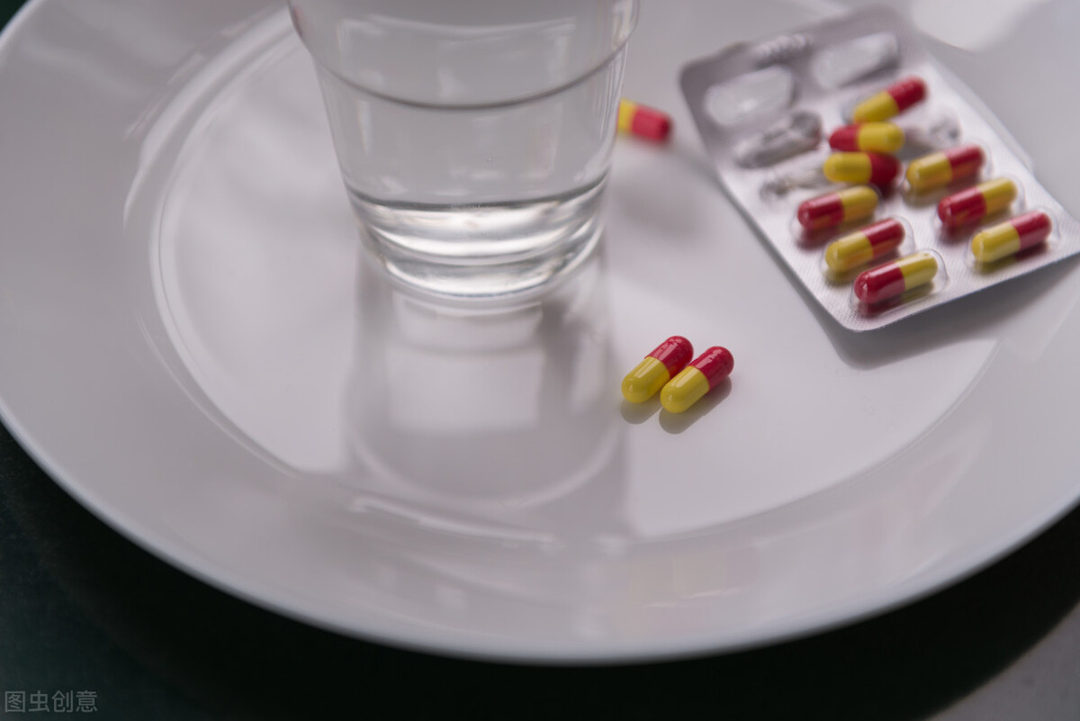 服阿莫西林、头孢克肟、罗红霉素、左氧氟沙星、甲硝唑注意什么？