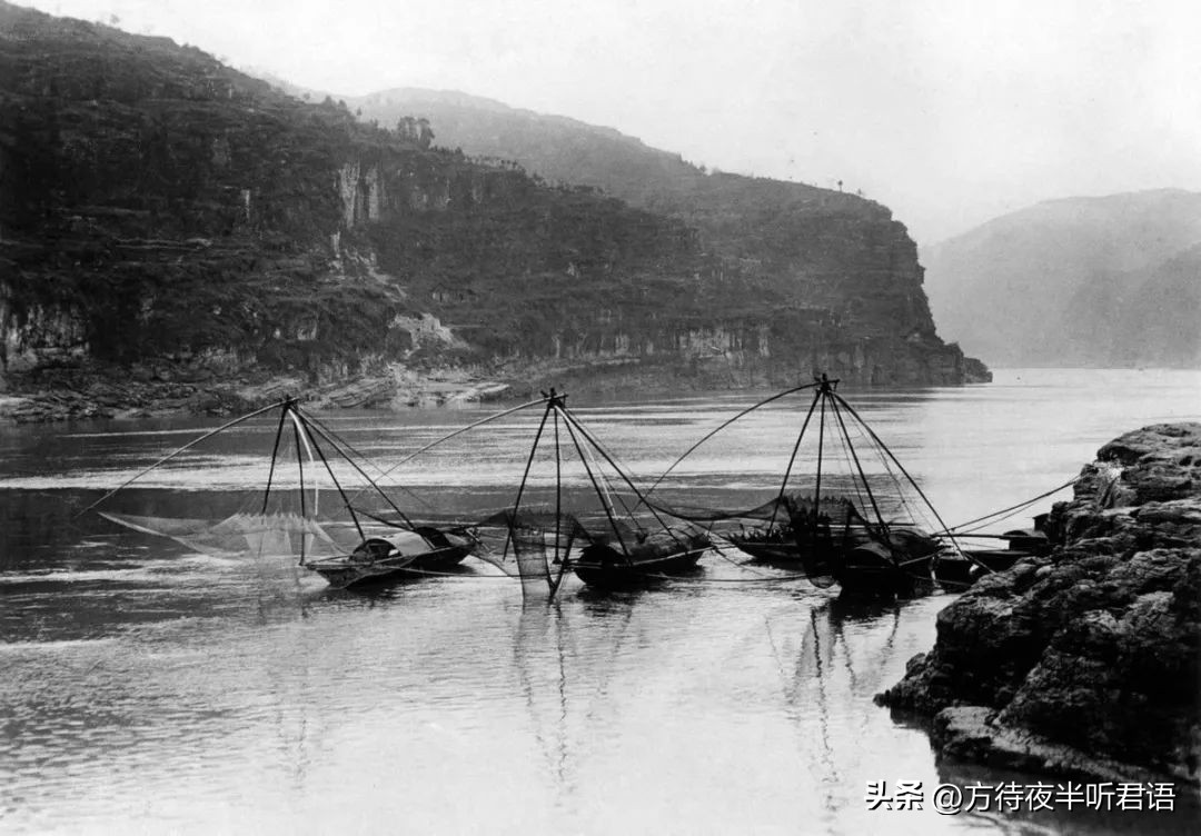 30年前的三峡和30年后三峡,珍贵老照片1925年的三峡你见过吗