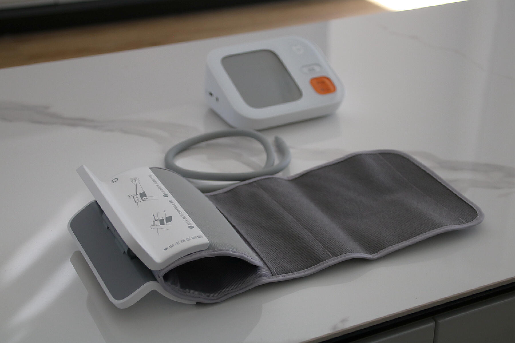 小米卷土重来家庭医疗器械领域,众筹199即可入手的智能血压计