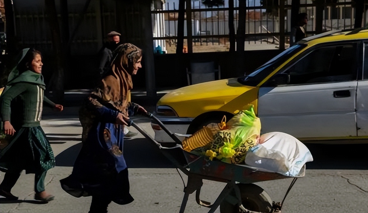 郑州市新增7例新冠肺炎无症状感染者/郑州发布101号通告/放假通知，不调休/郑州房贷利率步入4.4时代