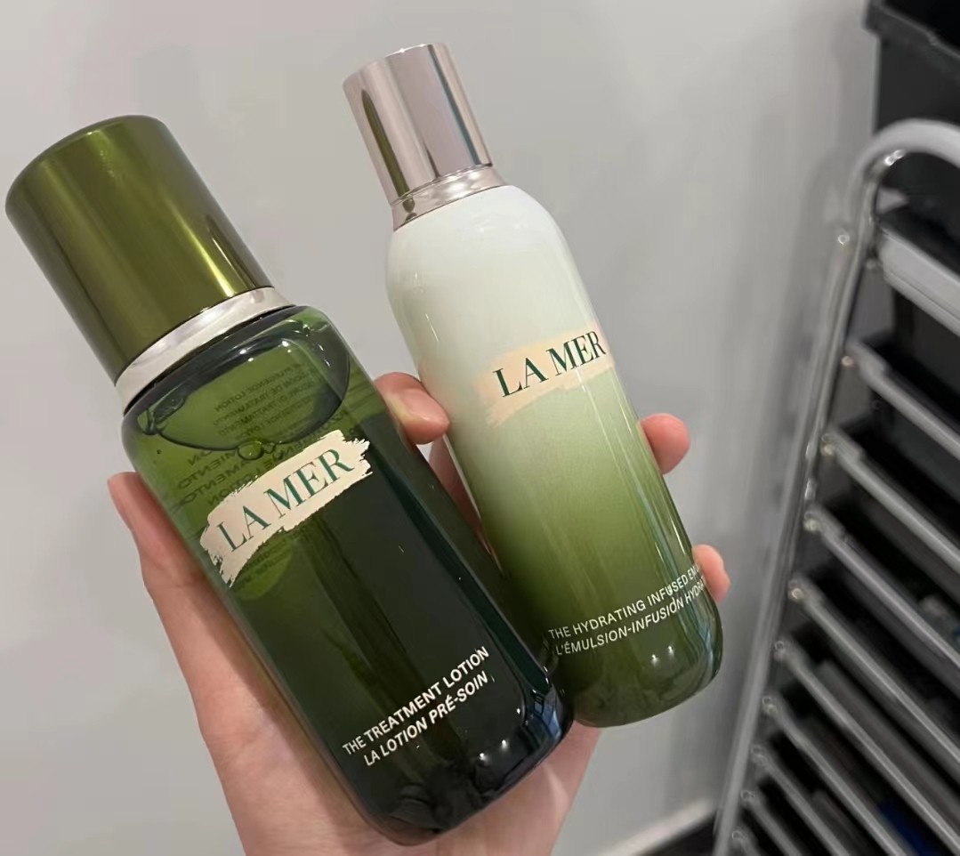 倩碧美白水乳和olay的水乳哪个好,倩碧美白水乳适合什么肤质