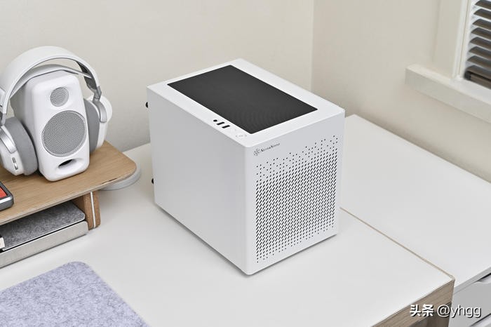 七彩虹主板b760和影驰760,七彩虹b760冰霜对比影驰b760