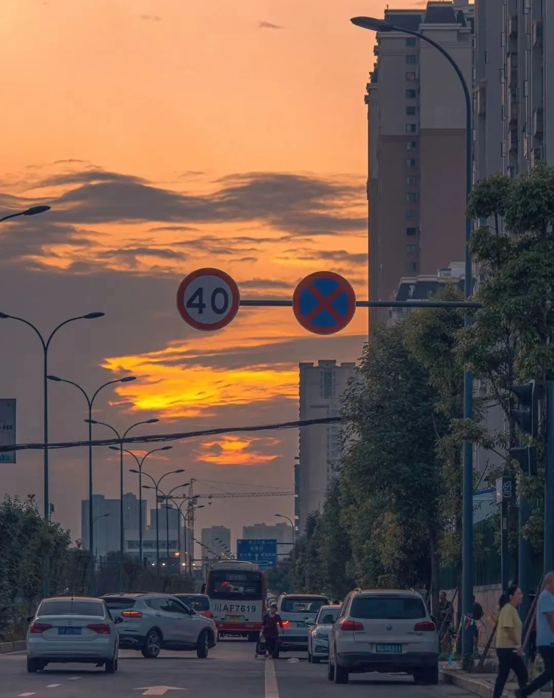 没事少发朋友圈什么道理,很少发朋友圈的人什么心态