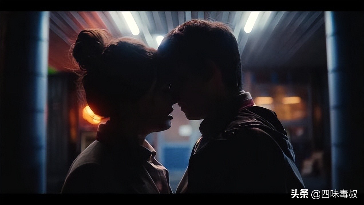 青春期到底是什么问题,青春期的冲动如何正确看待