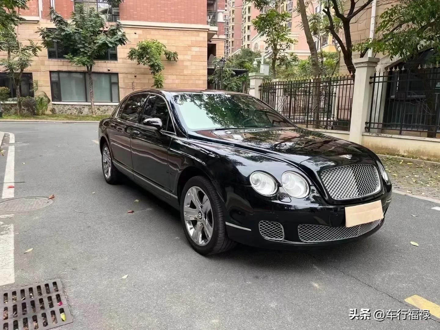 24岁开宾利飞驰,一辆宾利飞驰一年跑婚庆能赚多钱