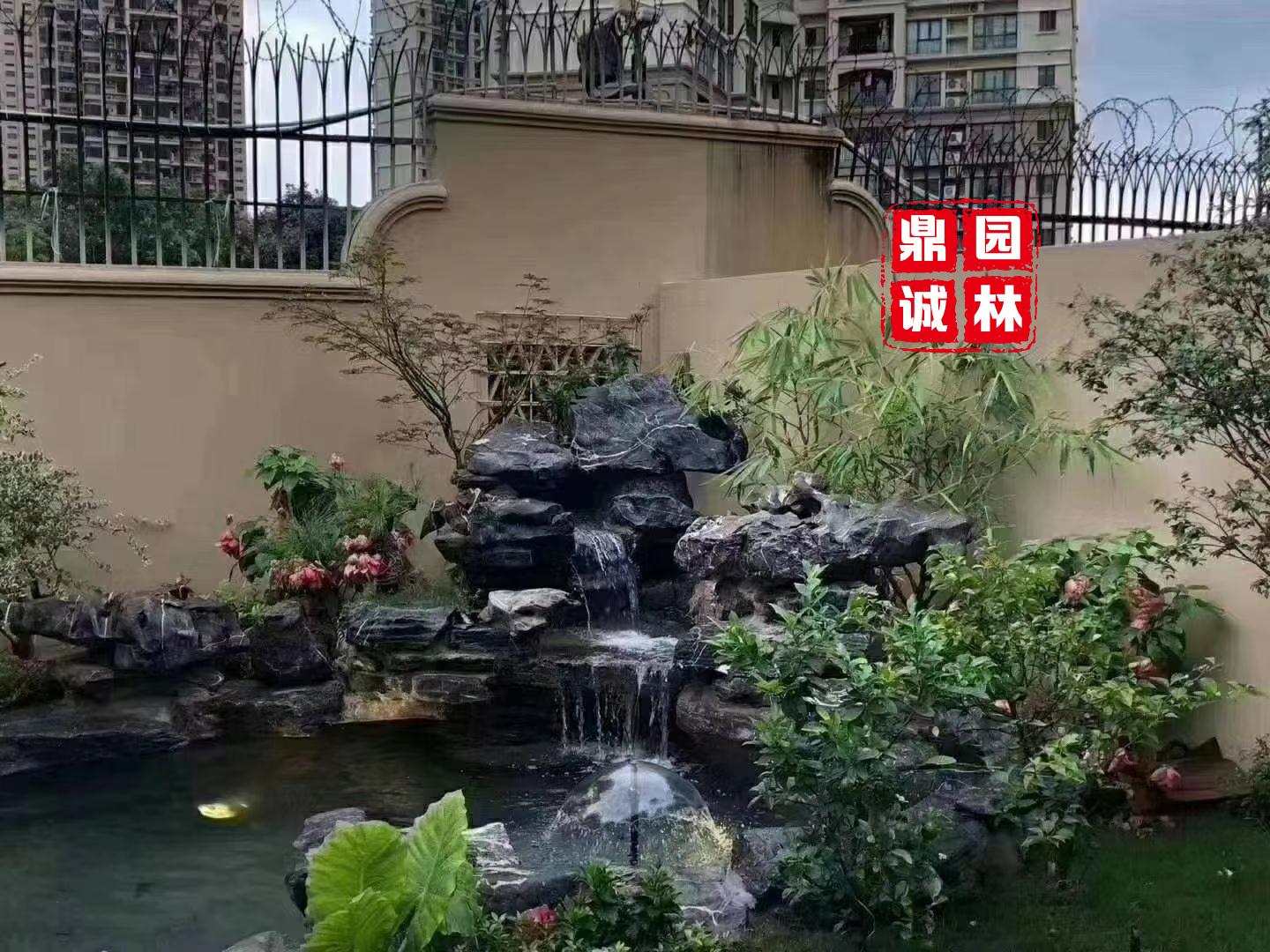 太湖石假山鱼池设计效果图,英德石假山鱼池设计效果图