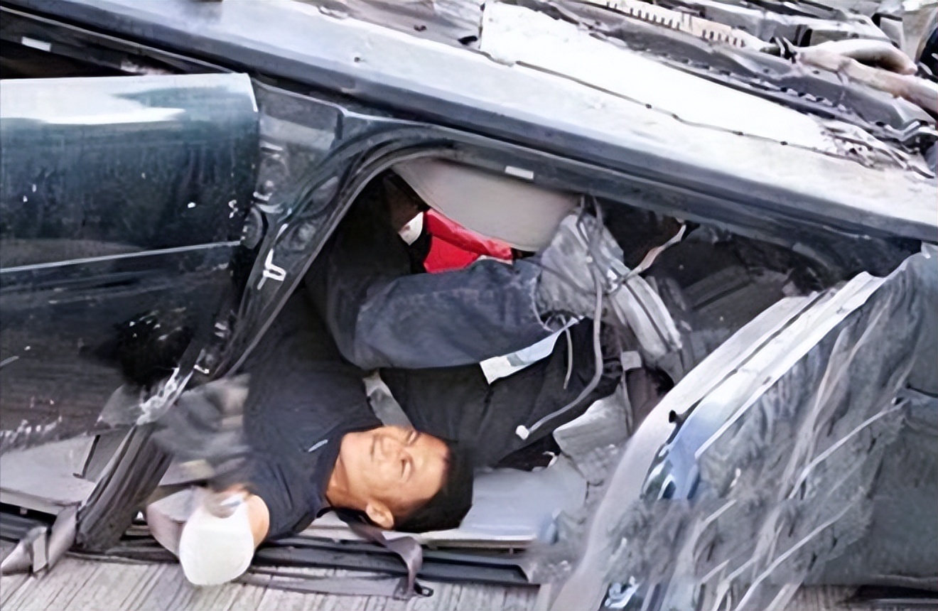 王菲和谢霆锋是相差几岁的姐弟恋,王菲和谢霆锋相差几岁姐弟恋