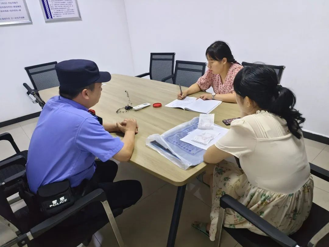 夏季行动|高新公安：警灯照夏夜藏蓝护平安