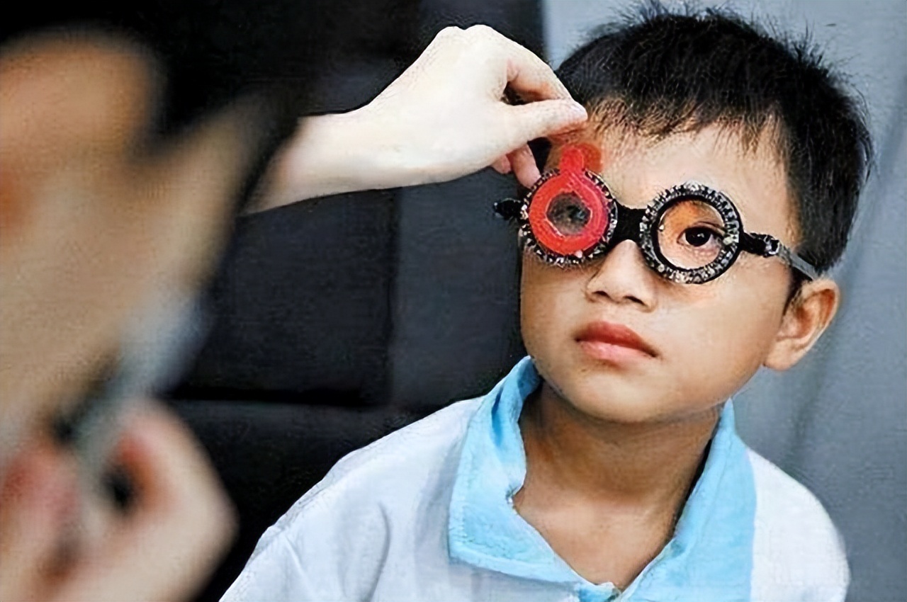 怎样才对宝宝的视力有帮助,不同月龄宝宝视力