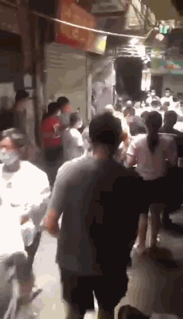 城中村，为什么成为广州这波新冠疫情的重灾区？