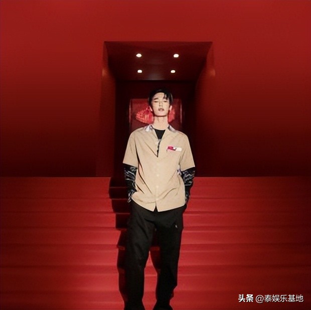 时装周明星,明星时装周