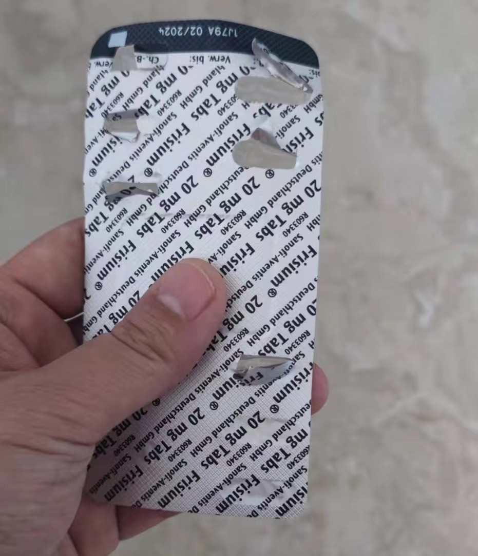 妈妈被认定贩毒,为儿买药后续