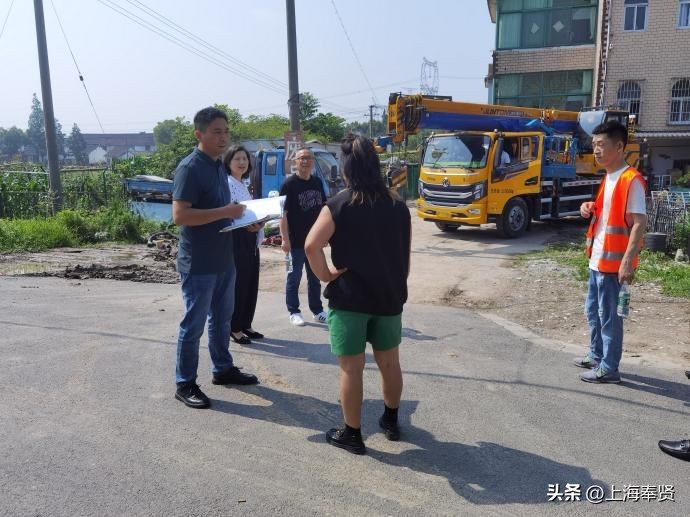 天际线广告招牌,都市天际线广告怎么挂到建筑顶部