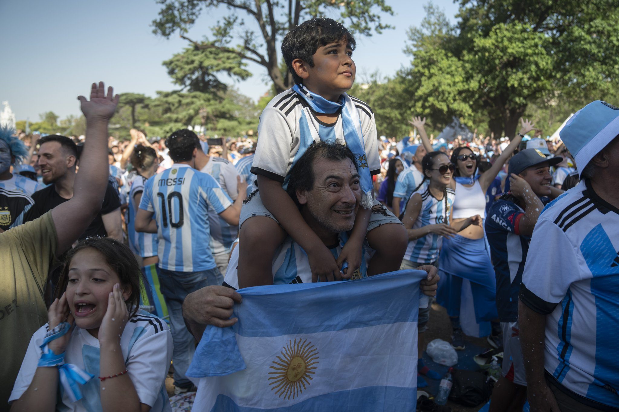 阿根廷国旗太阳,阿根廷国旗的太阳是什么意思