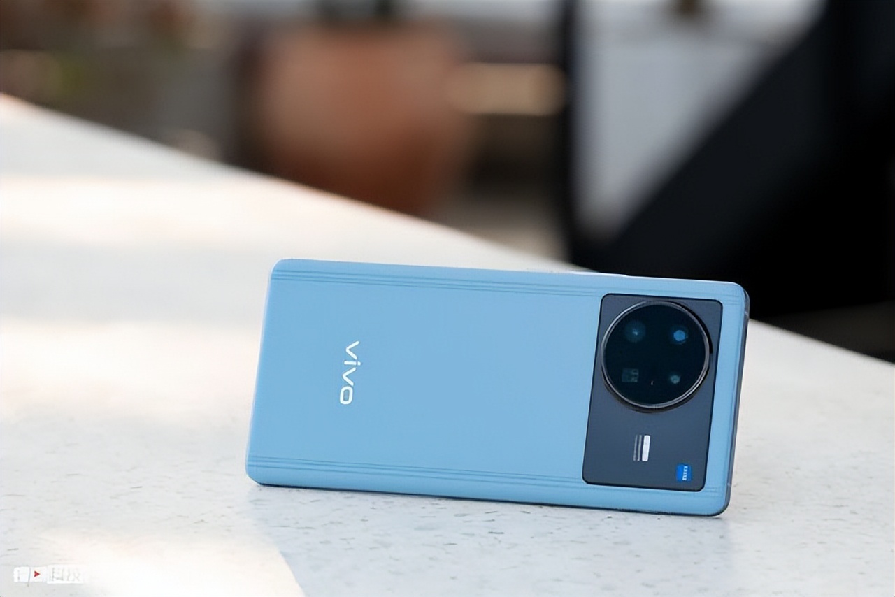 现在最值得买的手机三年不卡顿,国产手机哪些可以流畅使用四五年