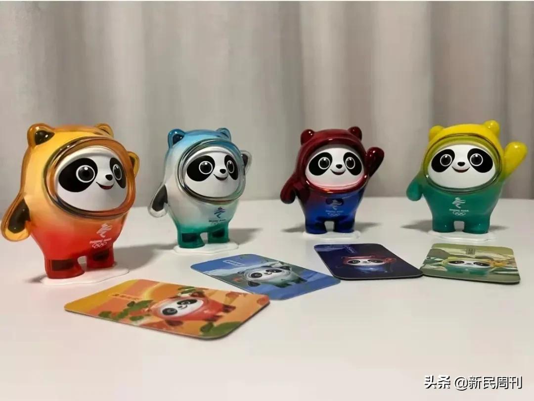 为什么冰墩墩那么火,为什么冰墩墩是熊猫