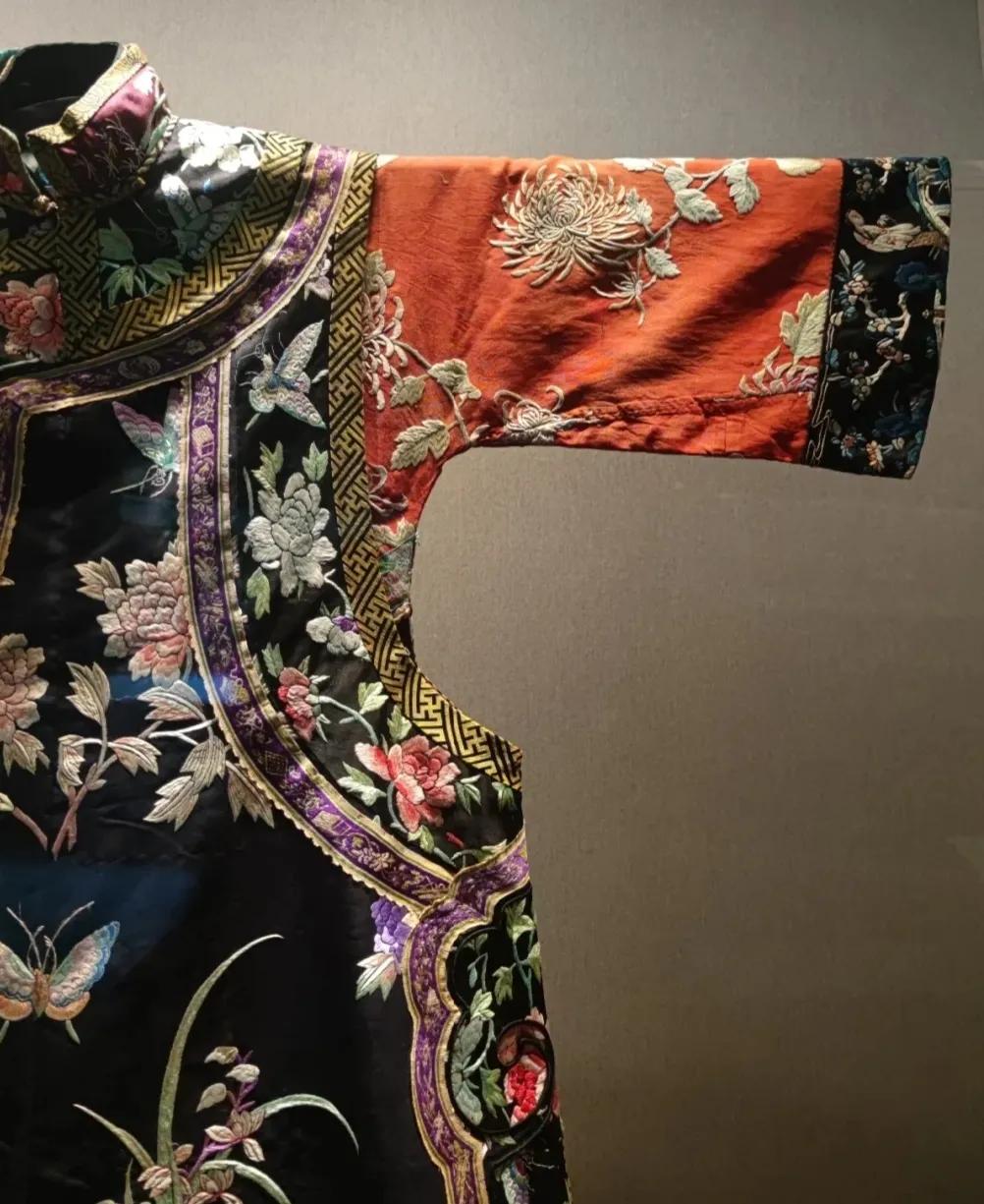 中国丝绸博物馆和中国之江博物馆,博物馆中国的服装