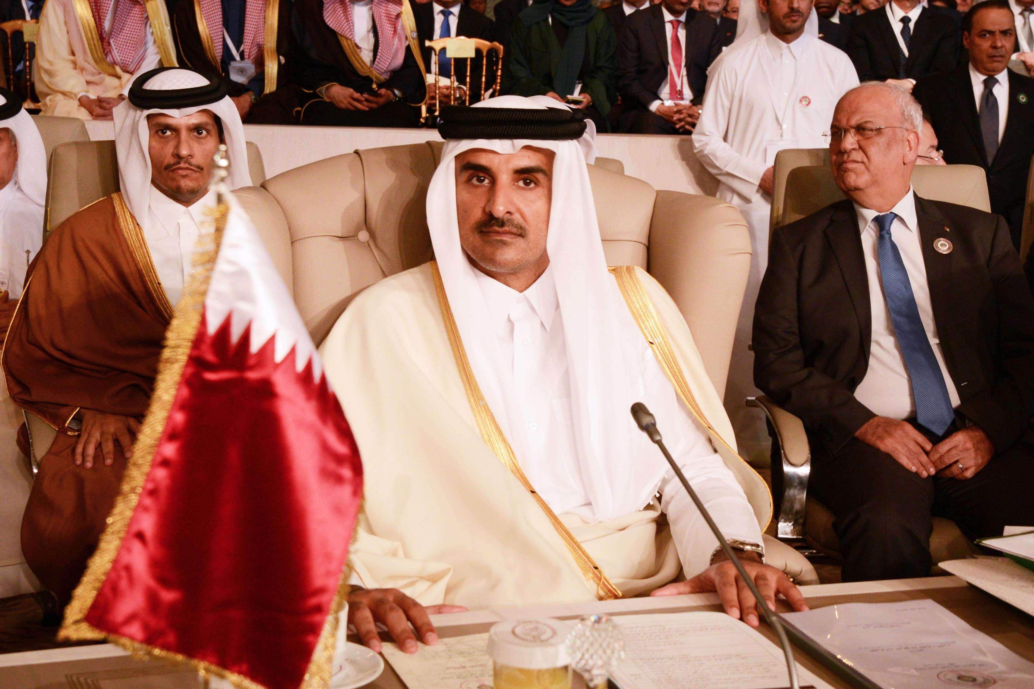 梅西夺冠穿的黑袍是什么意思,梅西世界杯冠军黑袍是什么