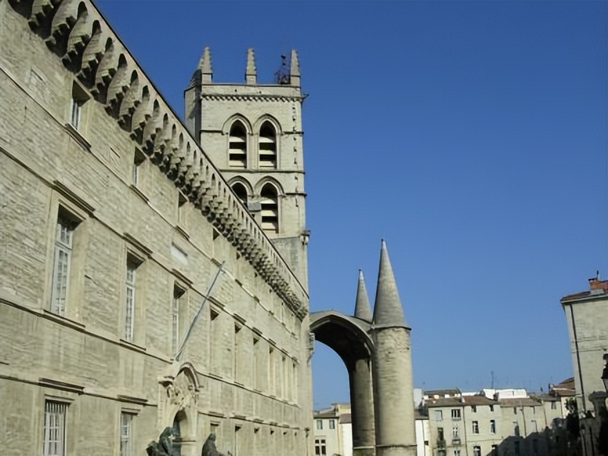 蒙彼利埃第一大学图片,蒙彼利埃第一大学