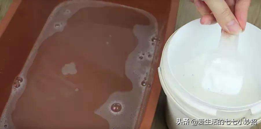 蟑螂药不要买了教你一个土办法,买了蟑螂药后家里蟑螂不出现了呢