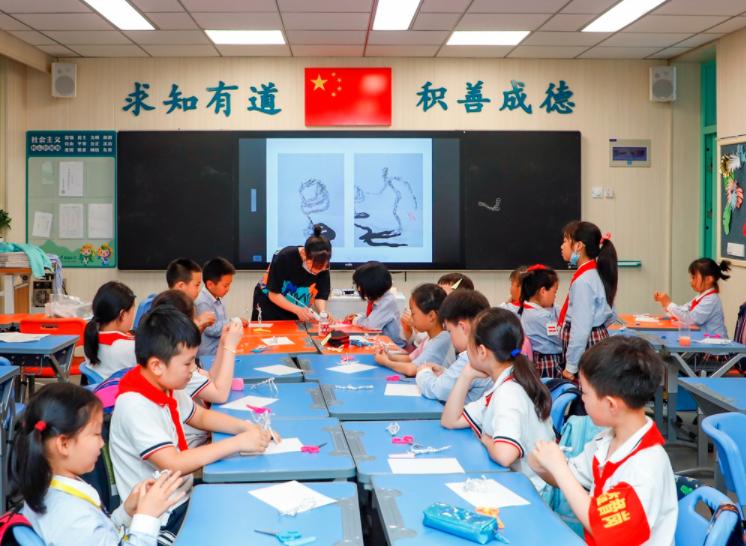 是否又是“头疼医脚”？小学期末考试或被取消，家长对此并不买单