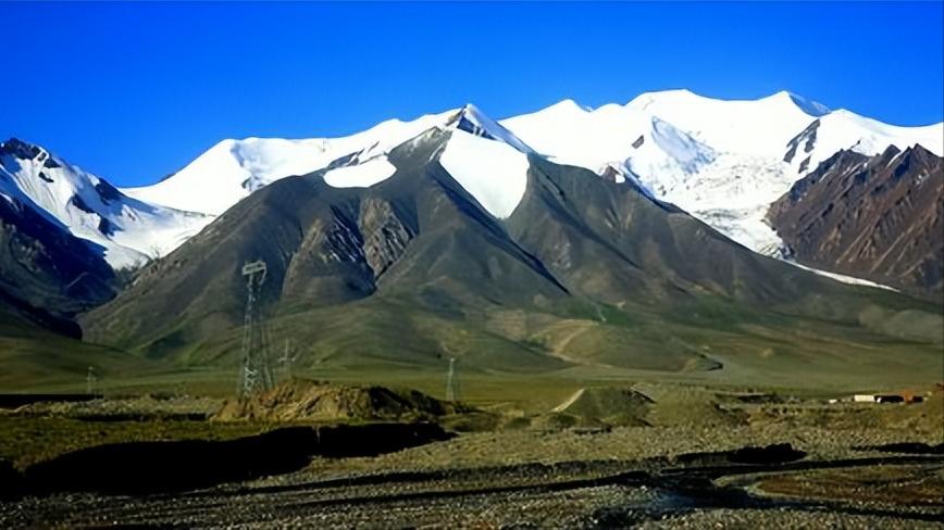 云南省兰坪盆地的沉积构造,对周围环境的意义与作用