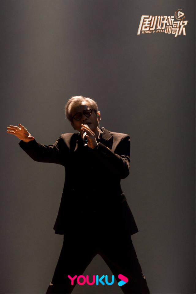 颜人中告五人社恐相遇空气结冰优酷《剧好听的歌》唱响音乐江湖