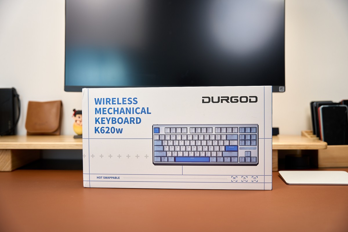 码字神器,一键连电脑、平板、手机,杜伽K620W键盘机械键盘上手