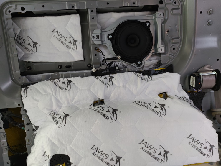 nv200日产汽车做隔音,nv200发动机隔音降噪改装必看