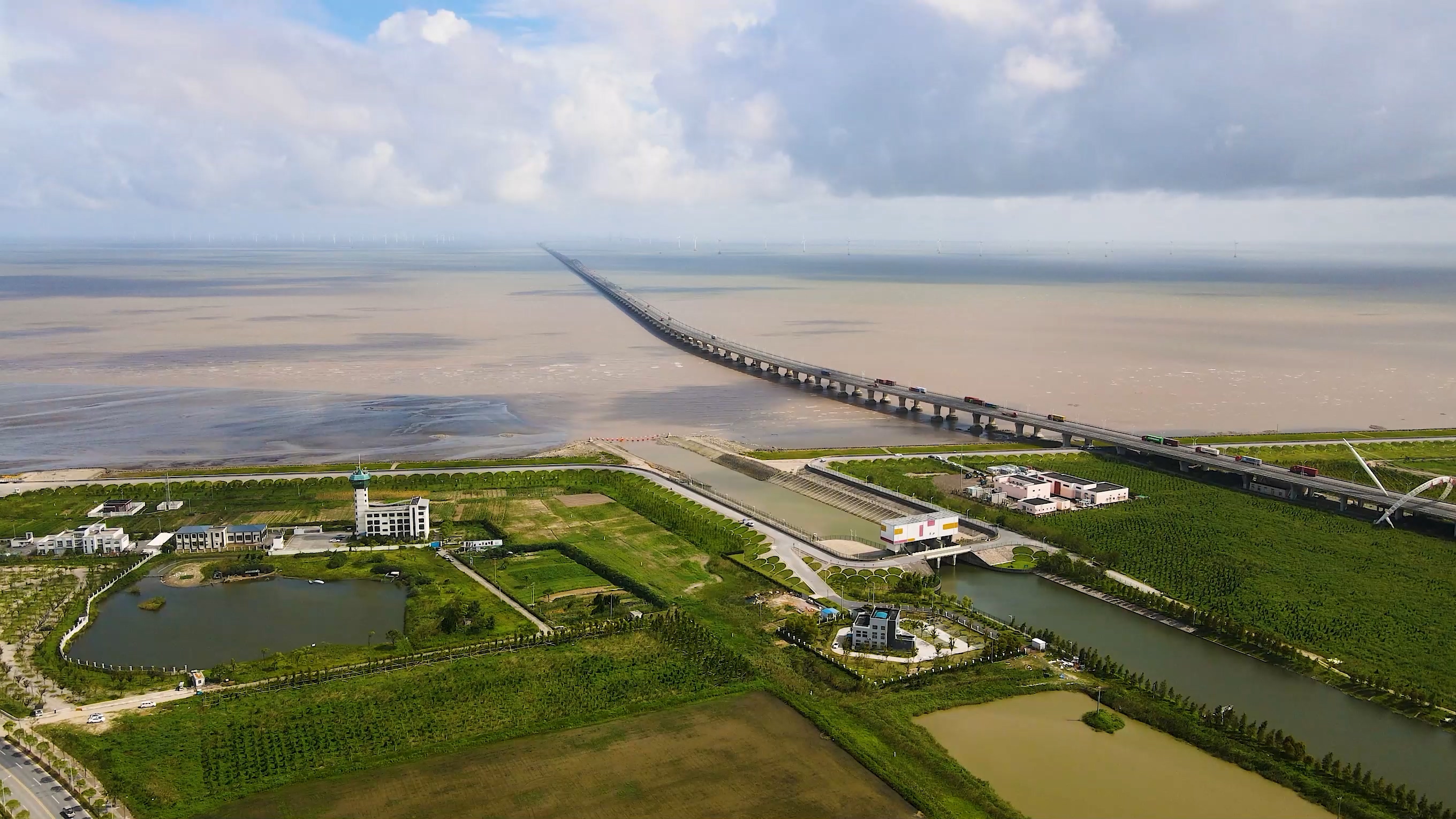 南汇五角大楼现在怎么样了,惠南镇五角大楼为何开不了