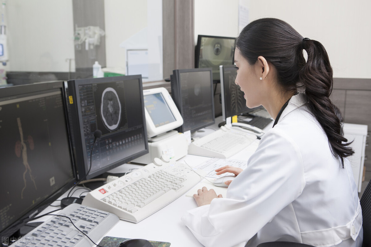 严重脑外伤急诊处理流程,头部受伤生命体征消失怎么抢救