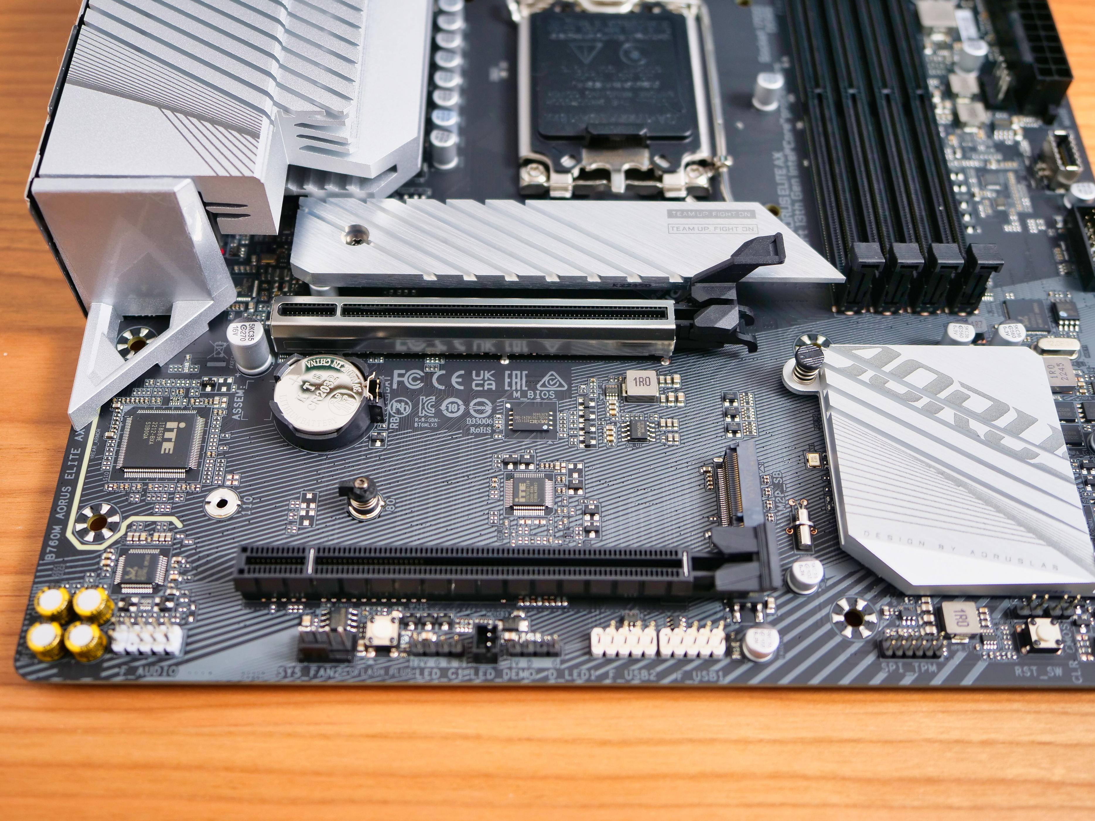 技嘉b760m小雕ddr5测试,技嘉b760mddr5小雕支持神光同步吗