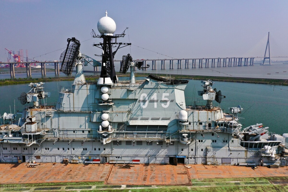 不惜破产为国买航母的徐增平，如今怎么样了？