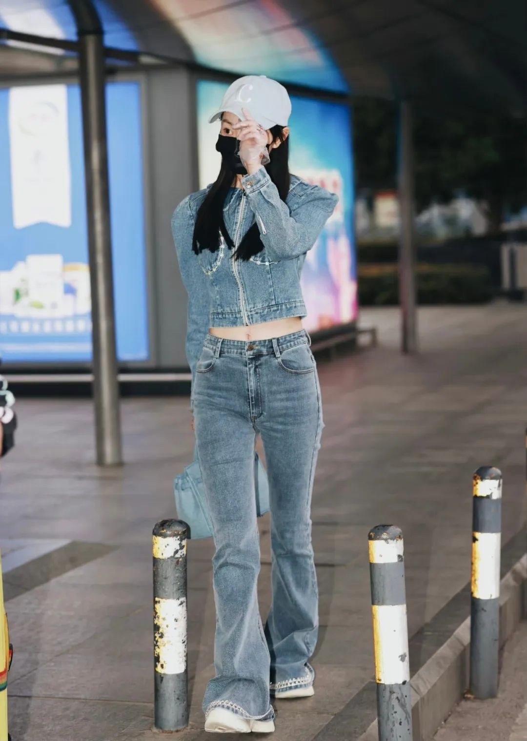 秋天牛仔外套试试这样搭,厚秋天牛仔外套穿搭