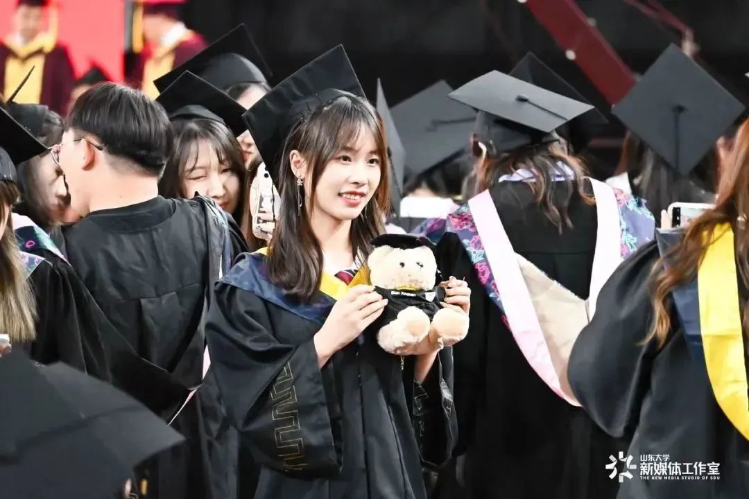 2023年全体大学生毕业典礼,2023年本科生毕业典礼