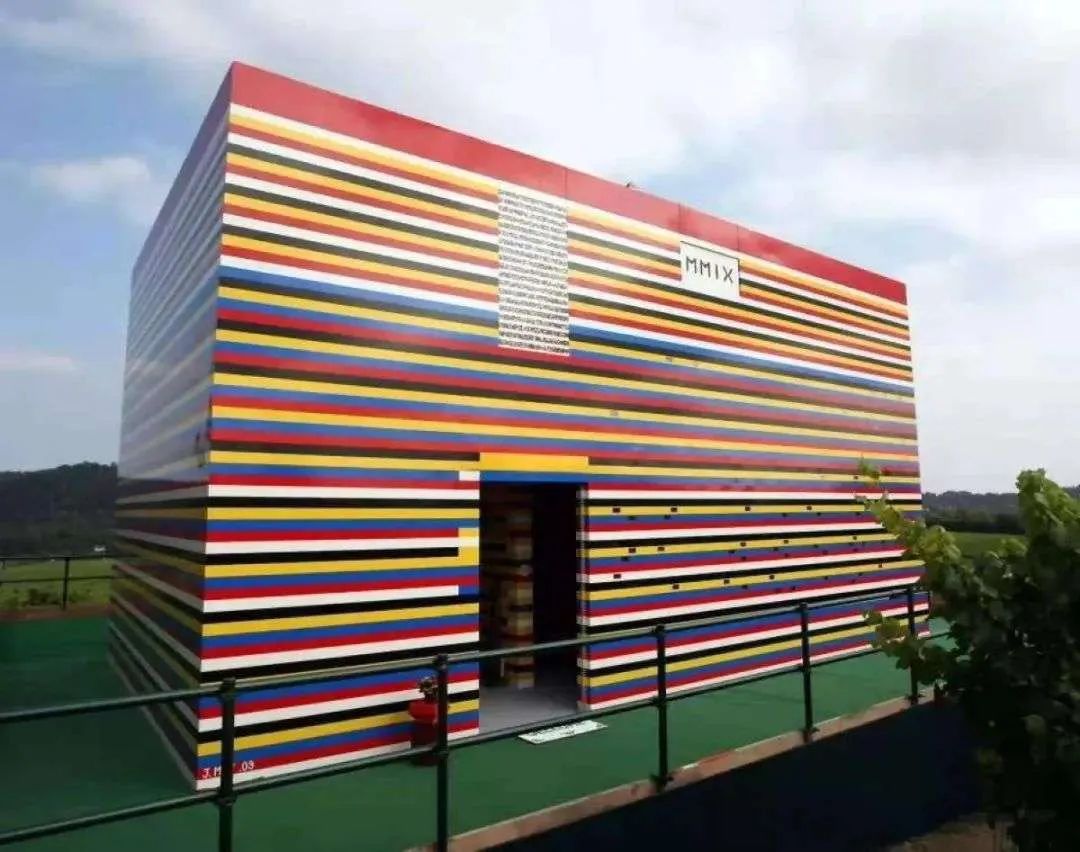 为什么乐高比黄金还贵,让人着迷的乐高为何还比黄金保值