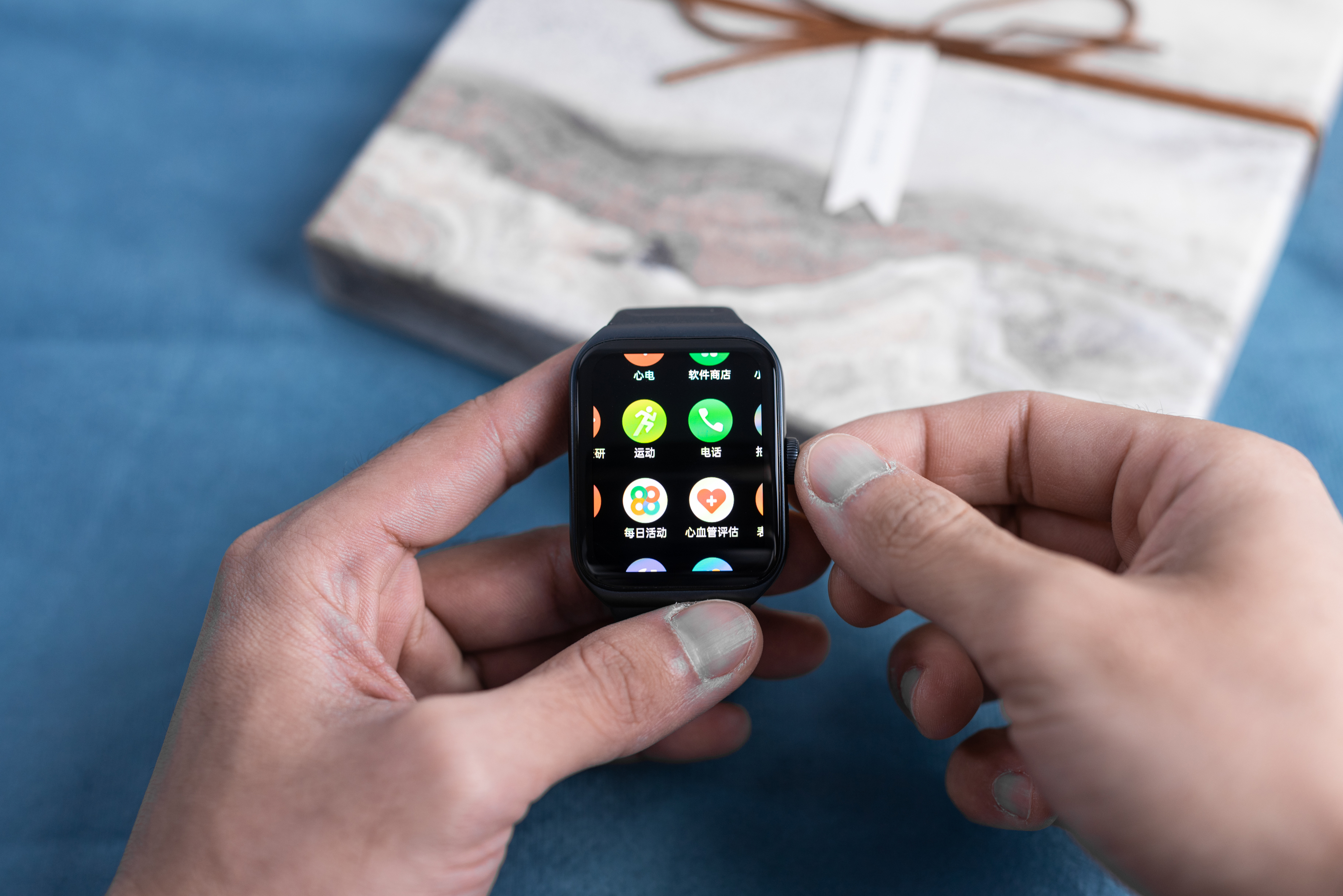 苹果手表s8为何价格不一样有差别,苹果手表s8为什么价格不一样