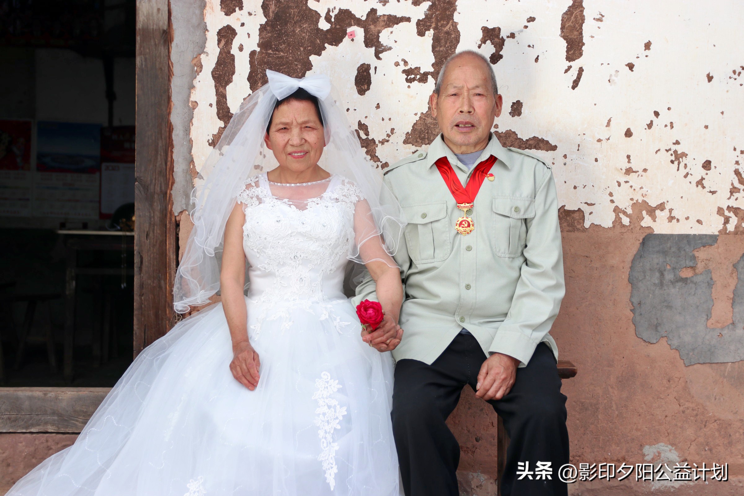 龚由华夫妇：携手五十年风雨共相伴